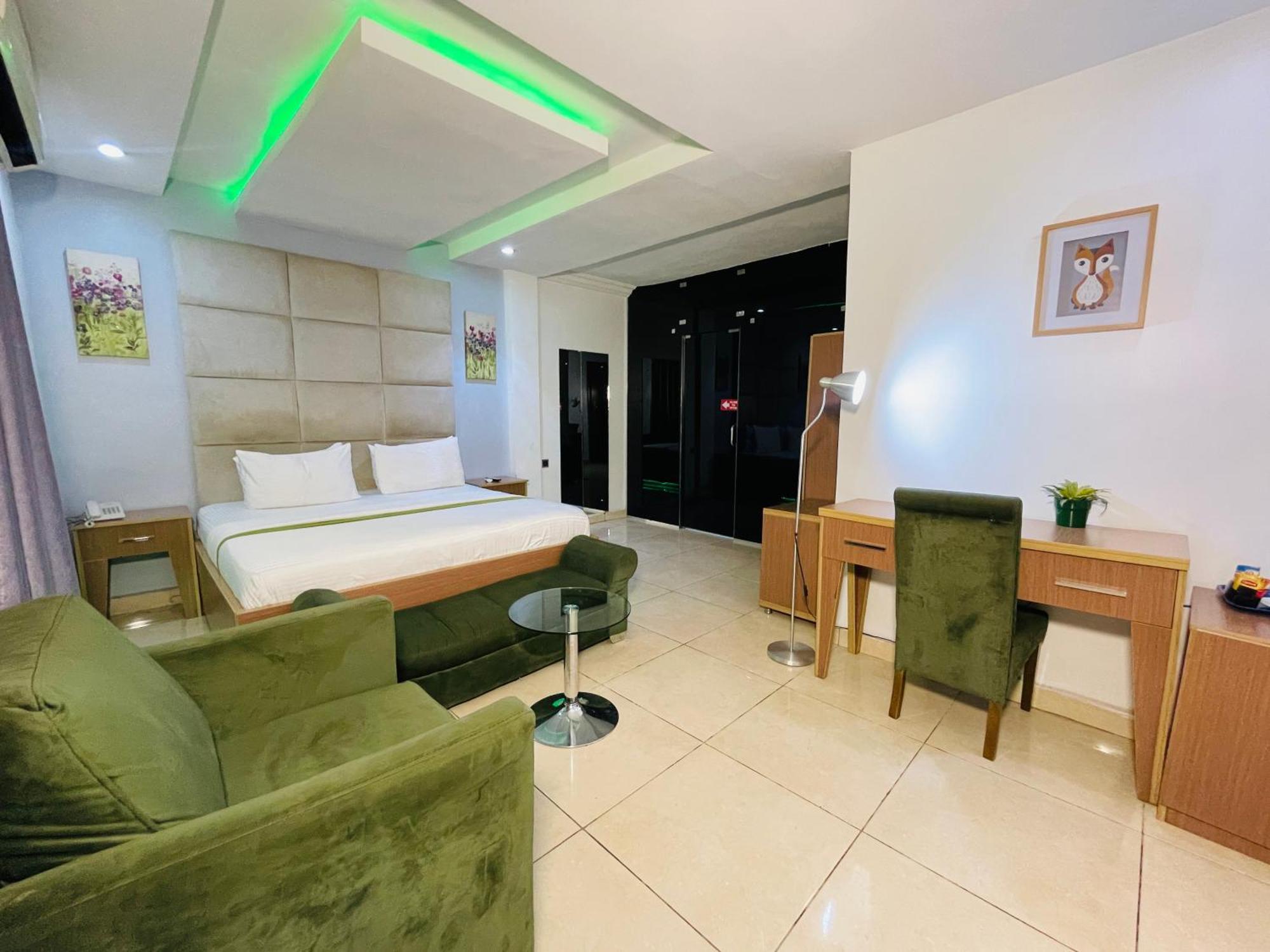The Tranquil Mews Hotel Abuja Eksteriør billede