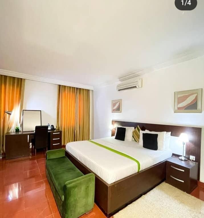 The Tranquil Mews Hotel Abuja Eksteriør billede